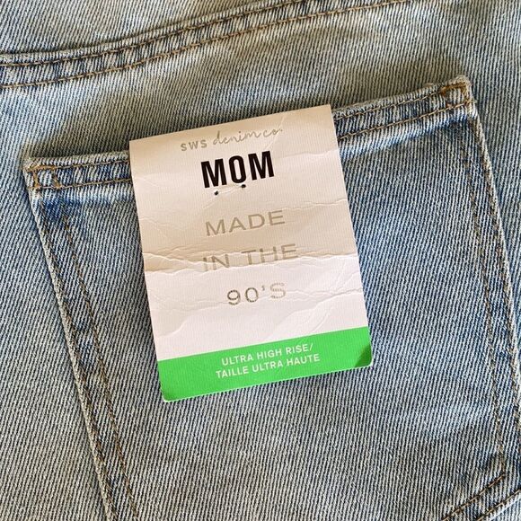 NWT SWS Denim Ultra High Rise Mom Distressed Jeans - Picture 9 of 10